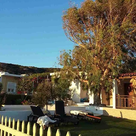 Pensionat Avgerinos Paliochori Milos Island