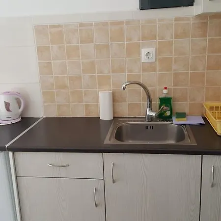 Pensionat Avgerinos Paliochori