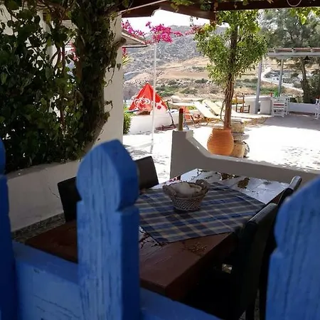 Avgerinos Paliochori Pensionat 3*